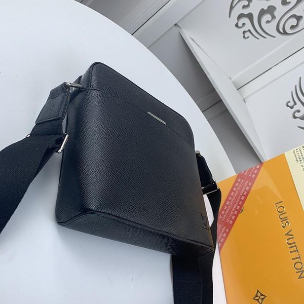 

fast delivery mens bag zipper shoulder messenger bags new arrival crossbody bag men leather shoulder bags bolso bandolera
