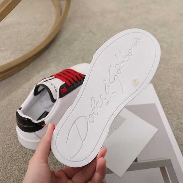 

2020n new embroidered leather casual shoes outdoor men's and women's sports shoes fashion trend graffiti wild couple shoes, size 3, Black