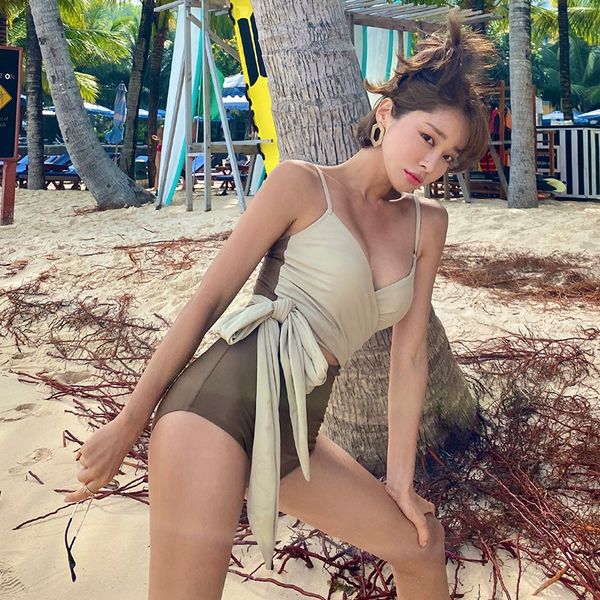 

корейского цельных женщин консервативного живота бикини купальник покрытия похудения цвета соответствие сексуального бикини нового купальник, White;black