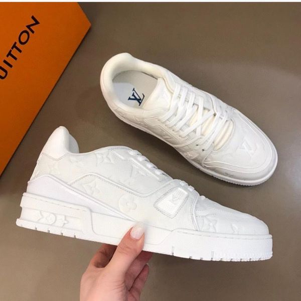 

055 high-quality men's casual sports shoes and designer luxury outdoor casual shoes, the original box size is 38-45, Black