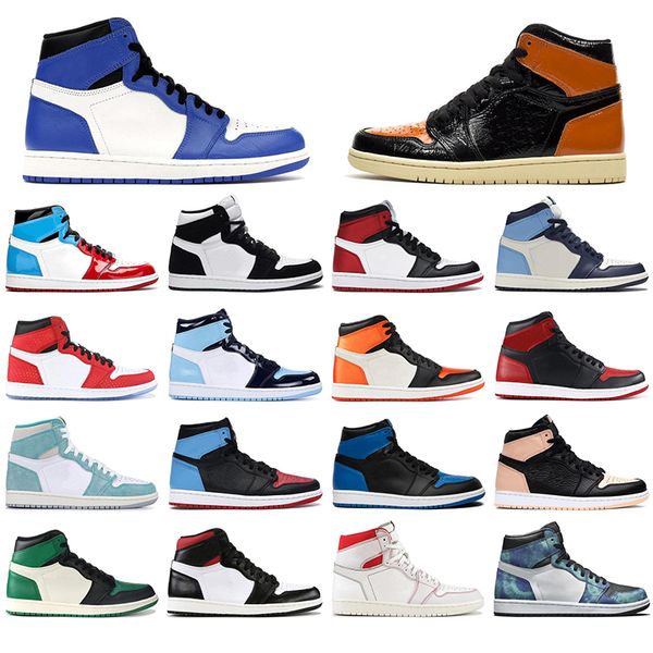 

nikÃ© Ã¡ir jordÃ¡n jordon 1s basketball shoes jumpman 1 pine green black men women sneakers fearless court purple white unc trainers with socks, White;red