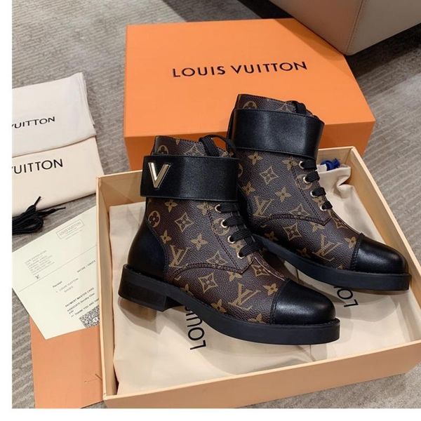 

26 designer luxury casual fashion short boots, outdoor casual travel shoes, fast delivery, original box, Black