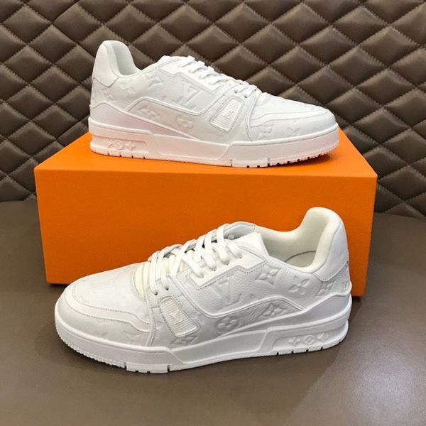 

028 high-quality men's casual sports shoes and designer luxury outdoor casual shoes, the original box size is 38-45, Black