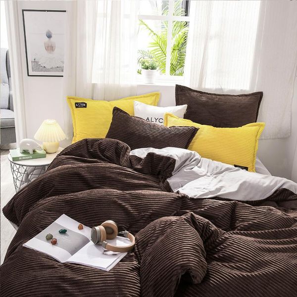 

bedding set 4pcs home textile 190g fleece flannel microfiber fabric duvet cover with pillow case flat sheet twin  full size