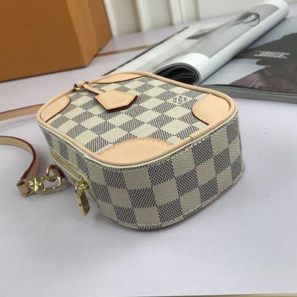 

luxury designer womens bag mini shoulder bags leather plaid crossbody bags simple style lady messenger bag with origin box