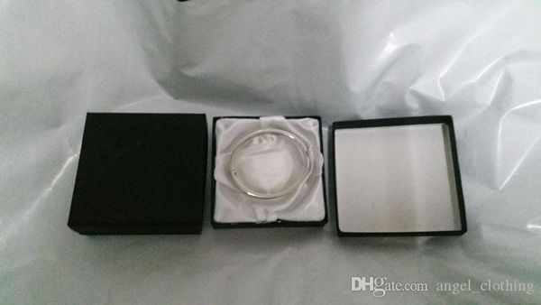 

jewelry cases display boxs square cardboard paper box for bracelet bangle gift jewelry display (black) 9 * 9 * 2cm, Black;white