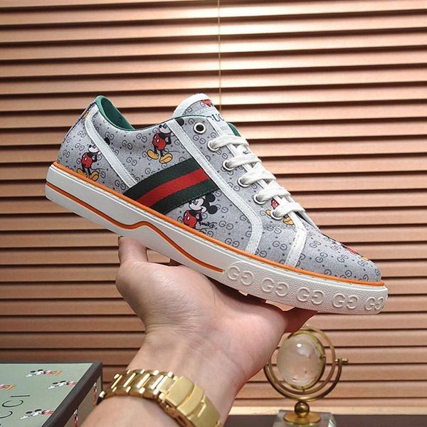 

mens sports shoes breathable footwears lightweight fitness sports trainers with origin box zapatos de hombre mens tennis 1977 sneaker luxury, Black