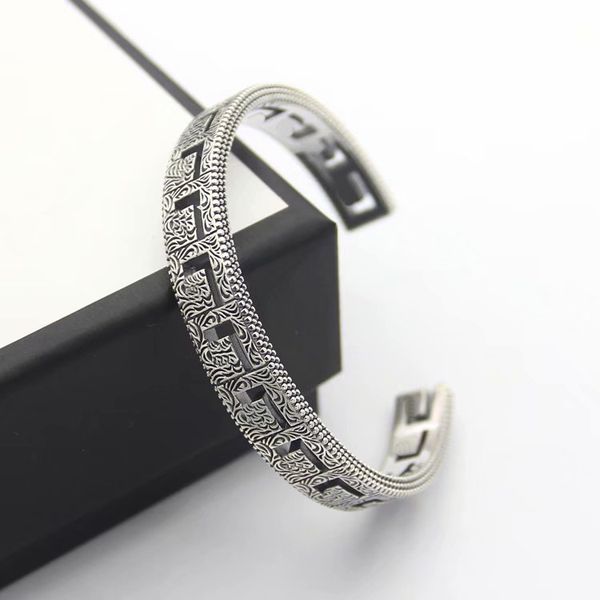 

retro style lady women silver plated hollow out g letter engraved pattern open bracelets bangle, Black