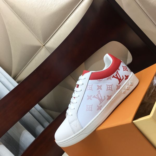 

2020 latest handmade casual shoes couple casual shoes fashion trend wild and comfortable size 35-45 type 39745400725a