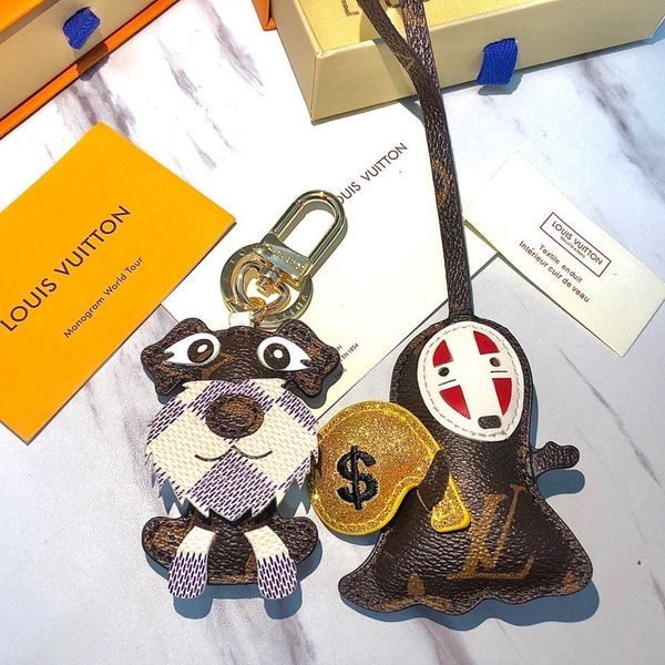 

2019fashion brand key chain gift men and women souvenir car bags accessories with boxes, Silver