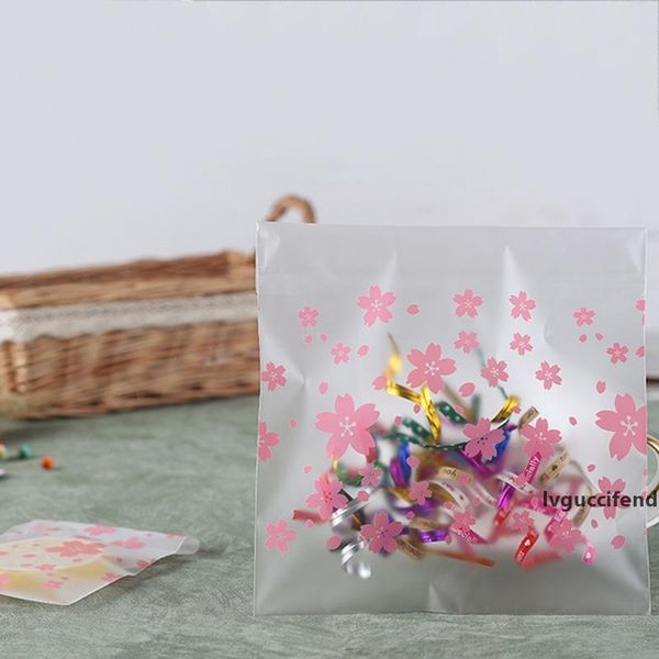 

100pcs self-adhesive cherry blossom pattern cookie candy square bags plastic candy bag biscuit baking packaging bag