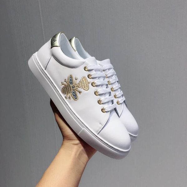

2020c new trend embroidered graffiti leather casual shoes outdoor men and women sports shoes fashion wild couple shoes, size 35-45, Black