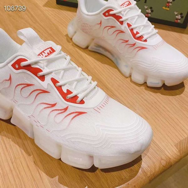 

new original box high-end luxury fashion trend casual shoes senior designer luxury driving shoes wild flat-bottom outdoor sports shoes