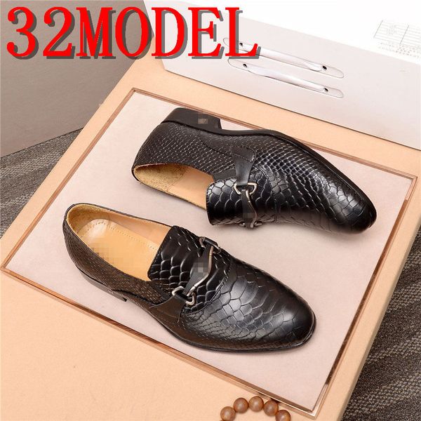 

2020 luxurious men leather shoes slip on casual shoes dress shoe brogue shoes spring ankle boots vintage classic male casual size 38-45, Black