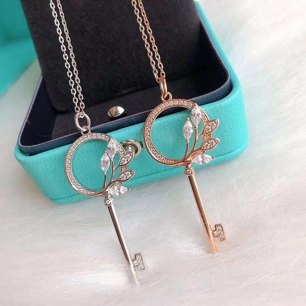 

s925 sterling silver plating thick gold diamond feather key necklace internet celebrity all-match sweater chain