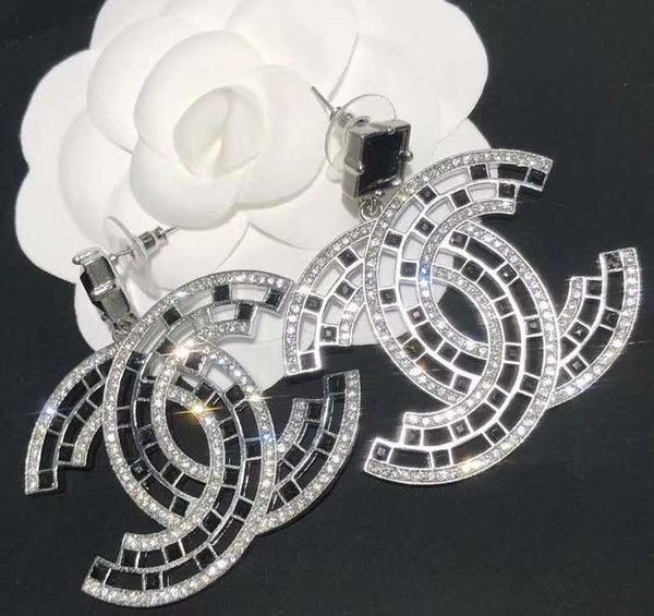 

European and American fashion sells crystal diamond earrings Hot style ladies earrings