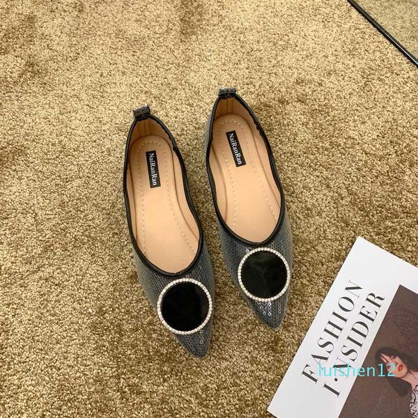 

2020 pointed shallow mouth autumn new personality fashion wild round buckle rhinestone soft bottom flat women's shoes w38-40 l12, Black