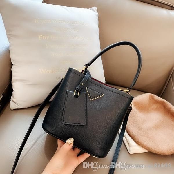 

designer handbag tote bag famous shoulder bags real leather handbags fashion crossbody bag female business lapbags