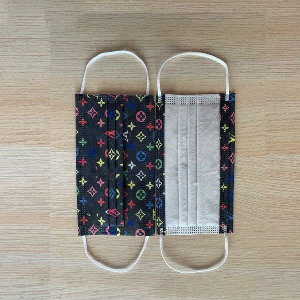 

designer disposable face mask adults non woven fabric meltblown layer cloth masks thickened three layer breathable dustproof mask d73101, Blue