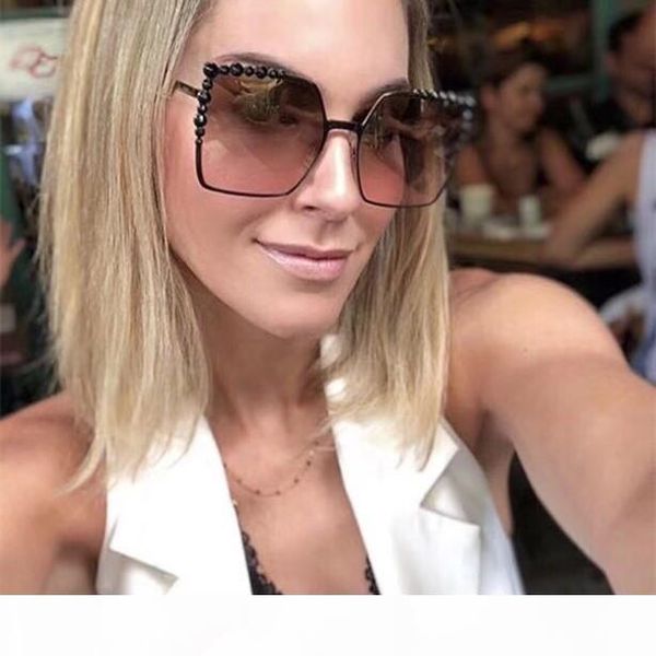 

luxury 0051 sunglasse for women design popular sunglasses charming fashion uv protection silver sunglasses come with package, White;black