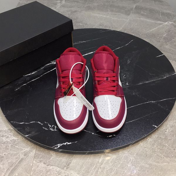 

designer womens casual shoes luxury white red color matching jagged bottom round head sneakers with box size 35-46, Black