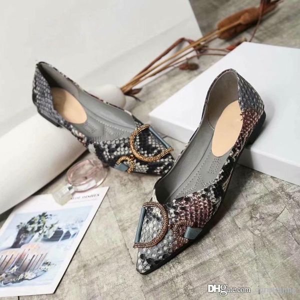 

summer women pointed flat casual shoes european designer outdoor serpentine printing double d buckle casual sandals with box, Black