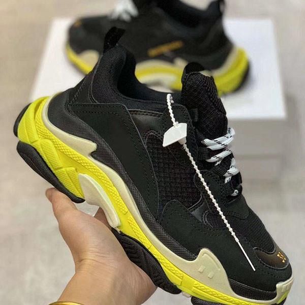 

2020 fashion paris 17fw triple-s sneaker triple s casual dad shoes for men's women beige black sports designer shoe
