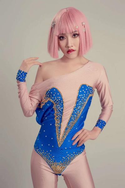 

slim sequined women gymnastics rhinestone dress 2020 new style long sleeve o neck blue women wear, Black;red