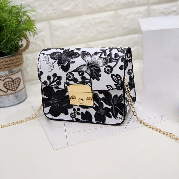 

ethnic embroidery bag vintage shoulder messenger bags women small phone purse handbags women bags designer yl5