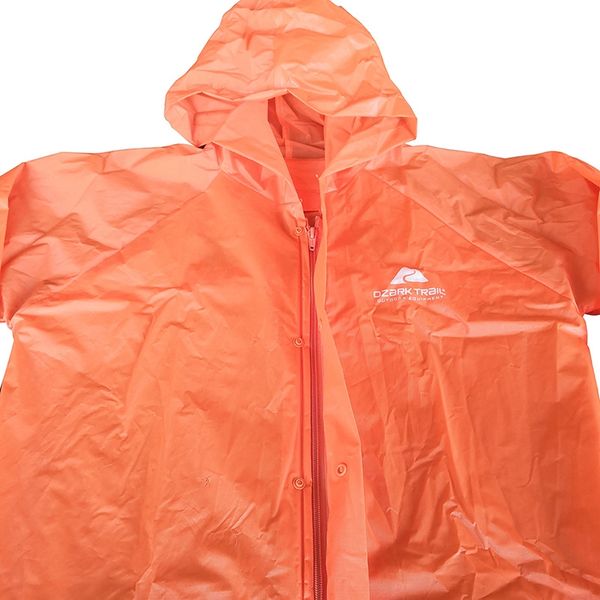 

2019 new style simple thickened men's and women's raincoat waterproof antifouling cloak zipper zipper poncho, Red;brown