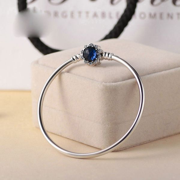 

925 sterling silver smooth bangle bracelet with snowflake charm clasp fits for european pandora bracelets charms and beads, Golden;silver