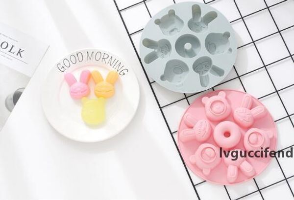 

4 color cartoon silicone cake baking mold chocolate ice cube mold