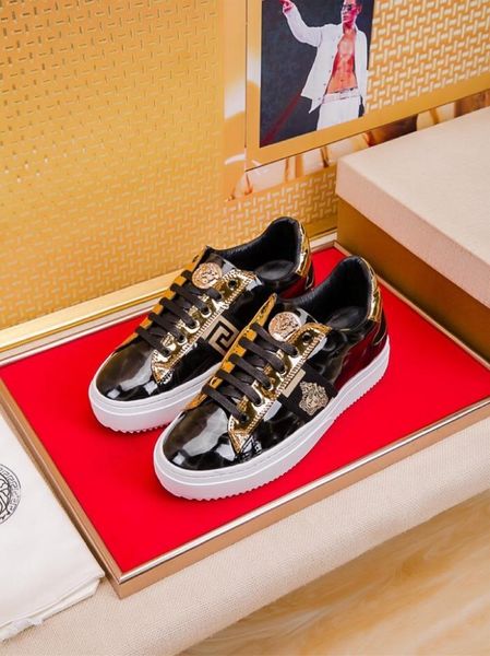 

2019ss limited edition men's casual tide shoes, sports wild leather low-shoes, original packaging shoe box delivery 38-45, Black