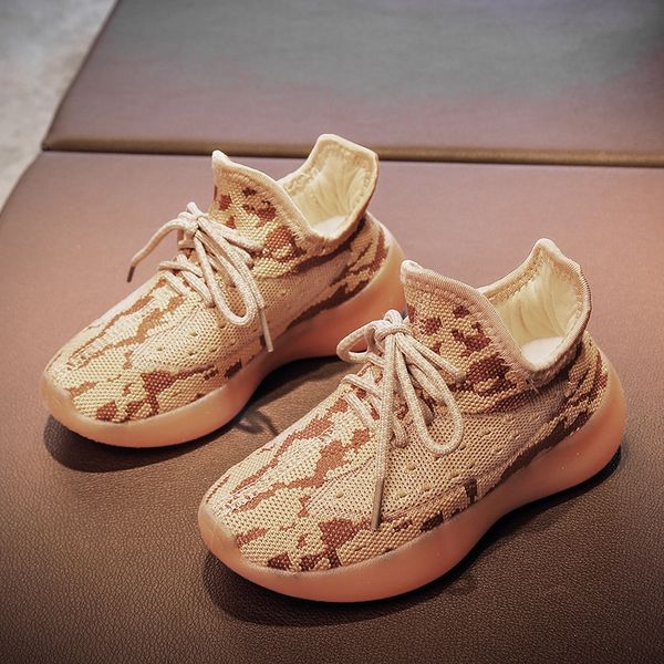 

2020 new flying woven 700v3 coconut children's boys' breathable girls' running coconut sneakers sports shoes sports shoes sho, Black