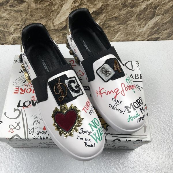 

2019b luxury couple fashion low-casual shoes, high-quality men and women wild outdoor sports shoes, original box packaging, size: 35-45