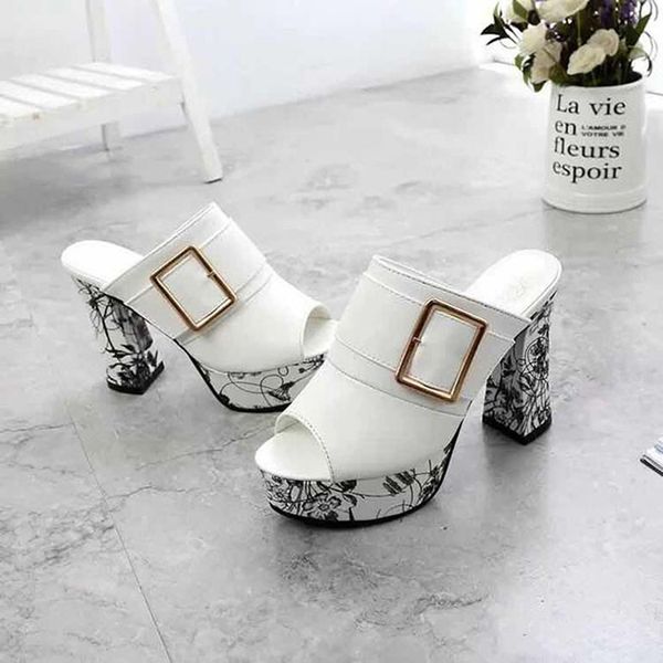 

2020 luxury magic stick white black cowskin real leather platform designer sandals women fashion shoes size 35-41 tradingbear 11p548
