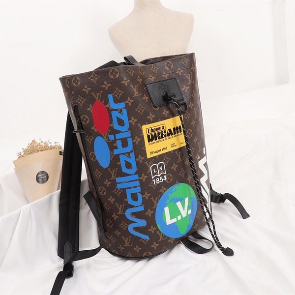 

новое прибытие женщин сумка роскошная рюкзаки женщины кожа drawstring ковш сумка большой емкости для путешествий рюкзака продажа быстрая дос