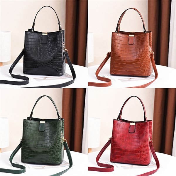 

simple crossbody messenger shoulder bags for women solid color small square shoulder bag leather ladies handbag and purse#907