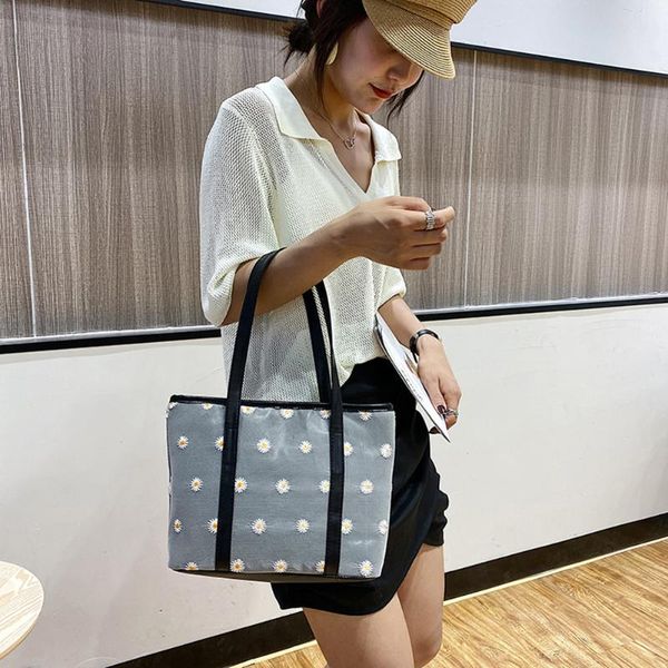 

daisy mesh handbag women large capacity shoulder bags flower embroidery female pu leather travel totes
