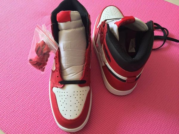 

with box 1 chicago high og red white men basketball shoes 1s i sports sneakers trainers 5-12 wholesale size 36-46