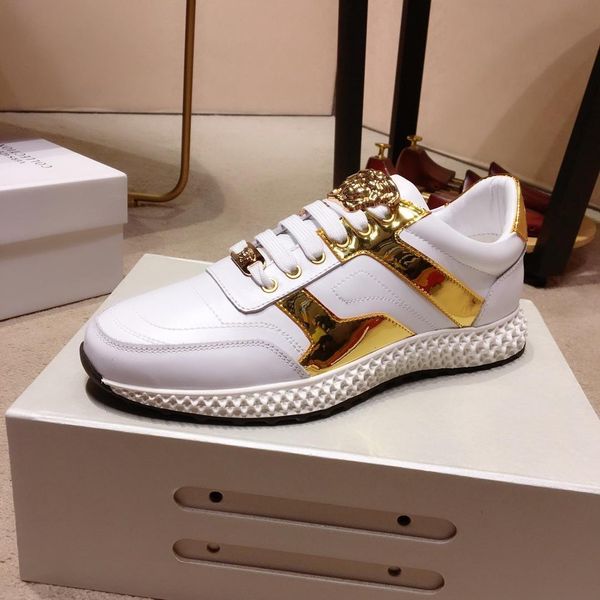 

2020a limited edition men's leather little bee embroidered casual shoes large size fashion lace up sneakers, size: 38-45, Black