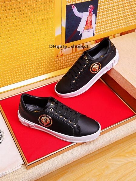 

2021-2020j new customized letter leather men 's low -lace up casual shoes ,fashion outdoor sports shoes ,size :38 -45, Black