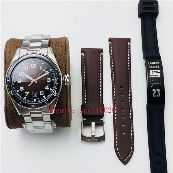 

the new watch of 2020 is equipped with a customized 2836 movement sapphire mirror module case with steel strap/original strap with buttons, Slivery;brown