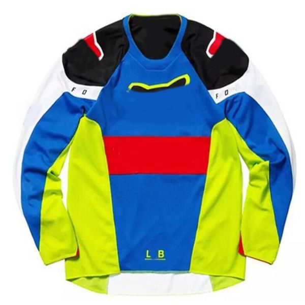 

лииа взѬвное бегове Ѭђбаки гоѬнй велоипед длиннми Ѭђкавами ђболки дж