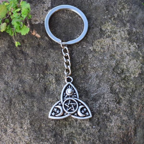 

тройной богини луны triquetra keychain ювелирные изделия язычество викка, Silver
