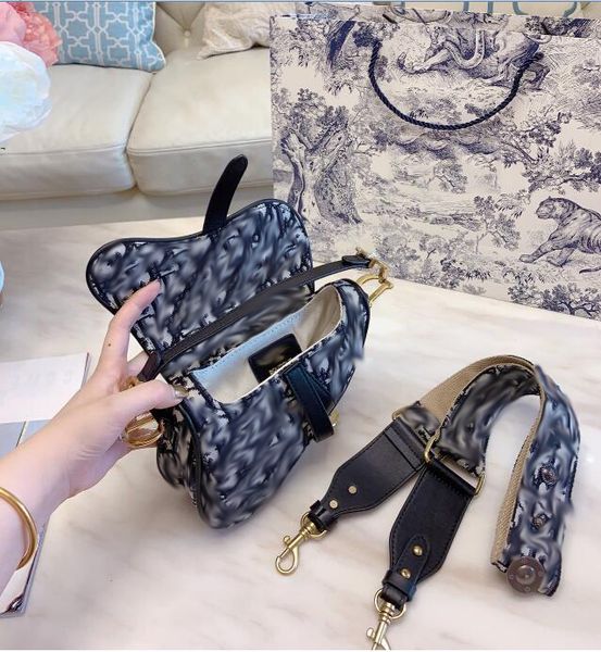 

2020 бренда женщин сумки дизайн цветок пу кожаный повелительницы мешка плеча tote сцепления женские сумки