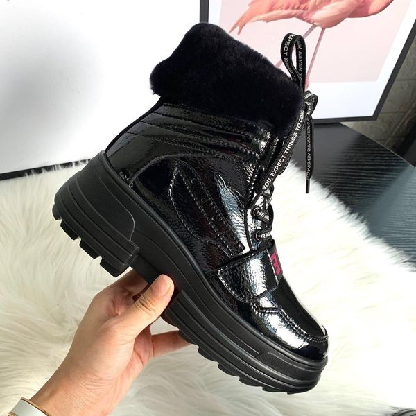 

2020p new high-end martin boots fashion wild plus velvet warm thick with boots ladies straps short boots, original box delivery