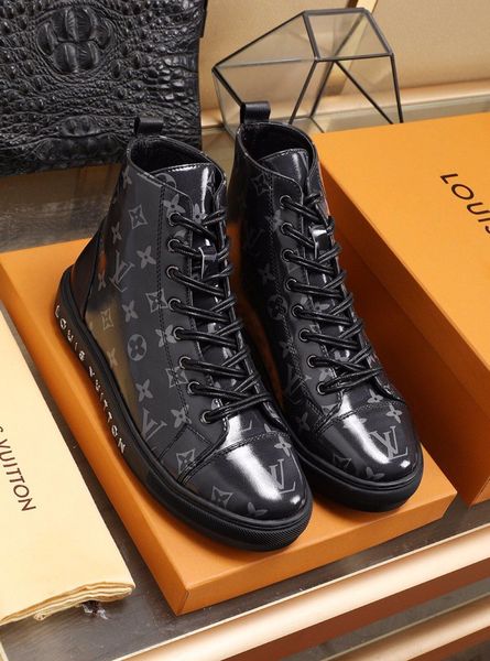 

2019wb limited edition new fashion trend wild men's casual and comfortable shoes, hiking shoes sports shoes, original box packaging, Black