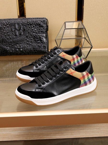 

2020wy menmen casual comfortable sports jogging shoes all-match trend shoes outdoor jungle hiking shoes original packaging and box delivery, Black