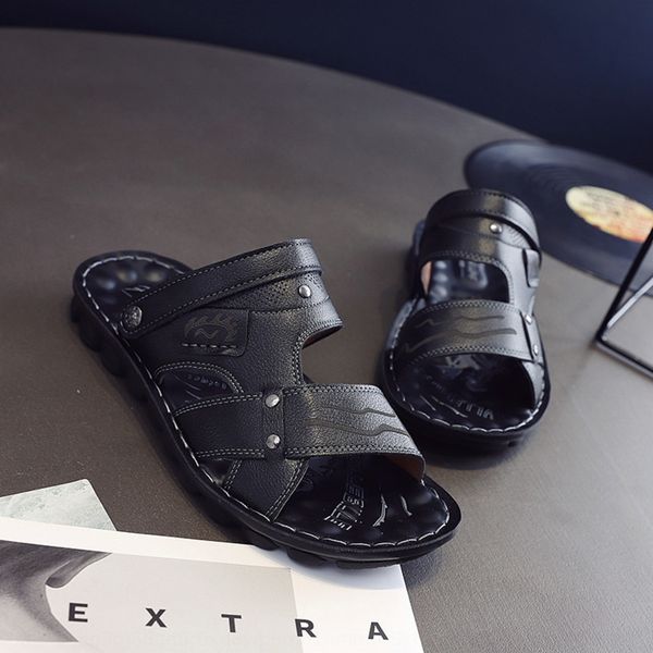 

2020 summer and new outdoor men's casual non-slip slip sandals two-wear sandals